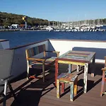 Hausboot - Floating House Sofia Pula