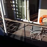 Hausboot - Floating House Sofia * Pula