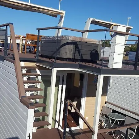 House Boat - Floating House Sofia Botel