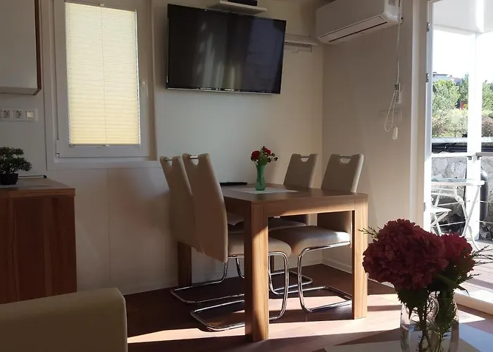 Hausboot - Floating House Sofia Hotel en barco *