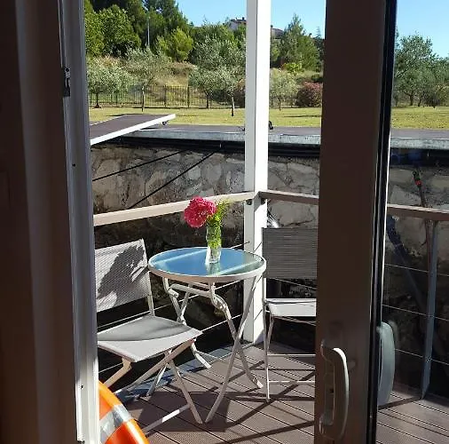 Hausboot - Floating House Sofia