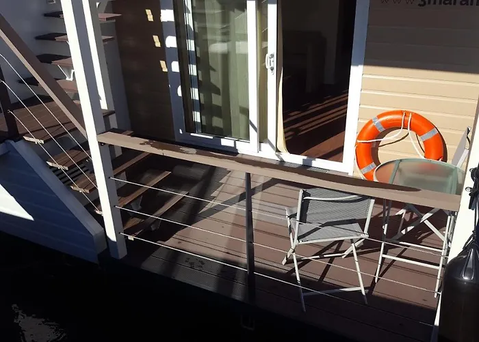 Hausboot - Floating House Sofia * Póla